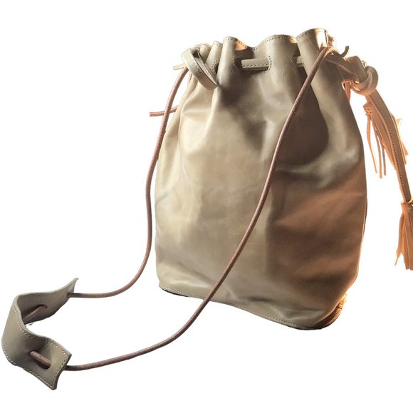 MONSERAT De LUCCA Sacha Beige Sand LEATHER Tassel Drawstring Fringe Bucket Bag! - Picture 2 of 13